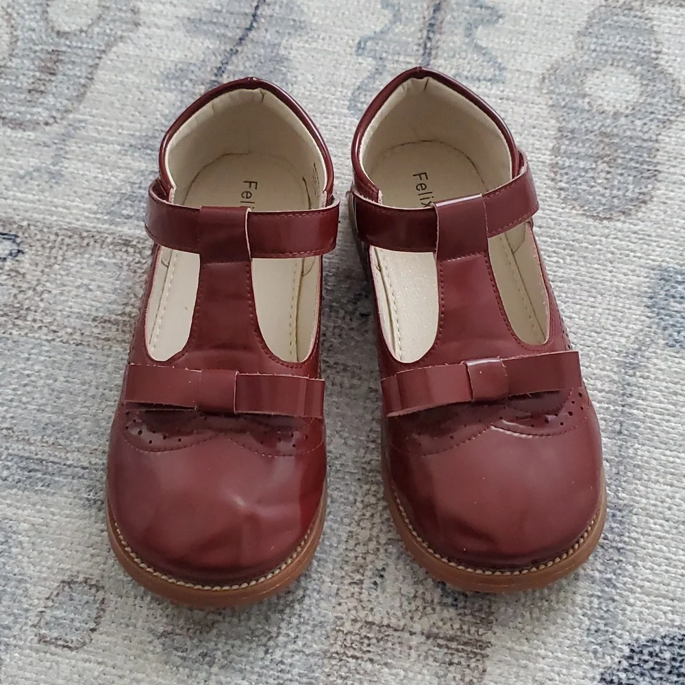 Felix & Flora Girls Patent Burgundy Mary Jane Bow Shoes Sz12